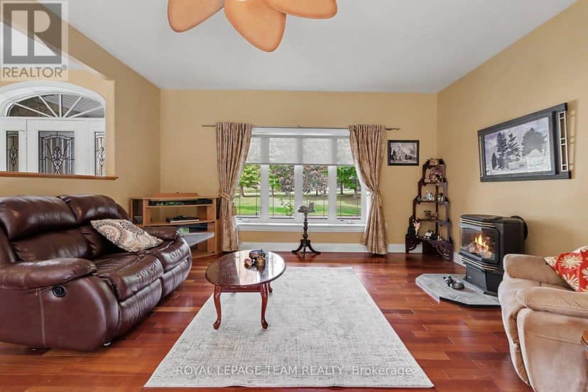 600 Crozier Road — photo 7 of 40