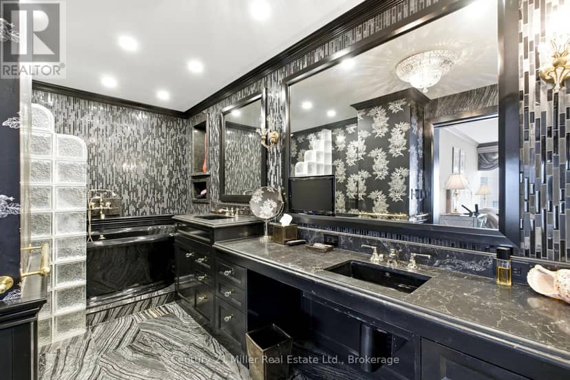 3606 - 2045 Lake Shore Boulevard W — photo 15 of 39