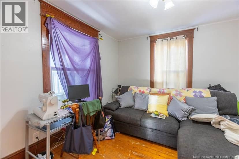 72 Salem Street — photo 10 of 33