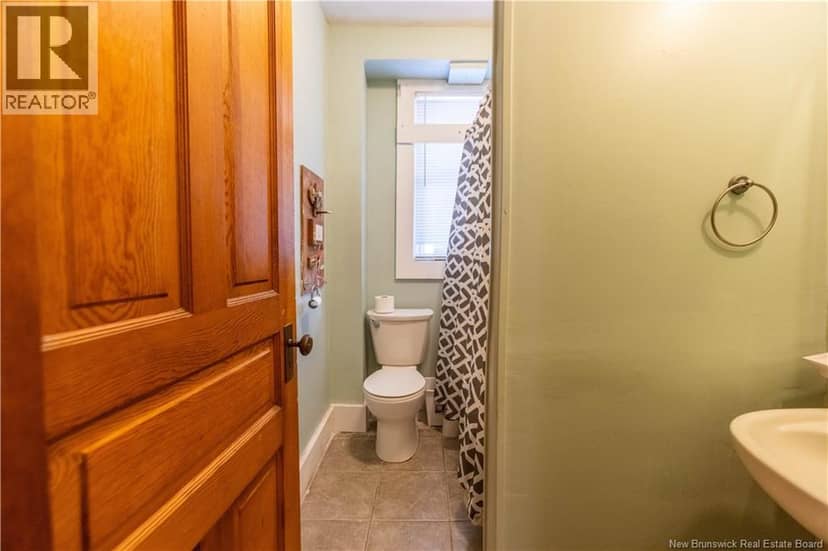 72 Salem Street — photo 19 of 33