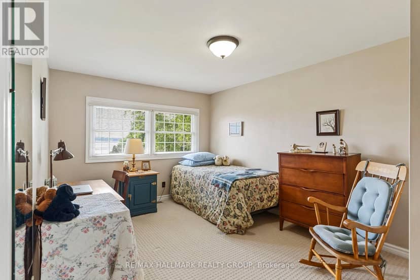 22 St Lawrence Court — photo 27 of 40