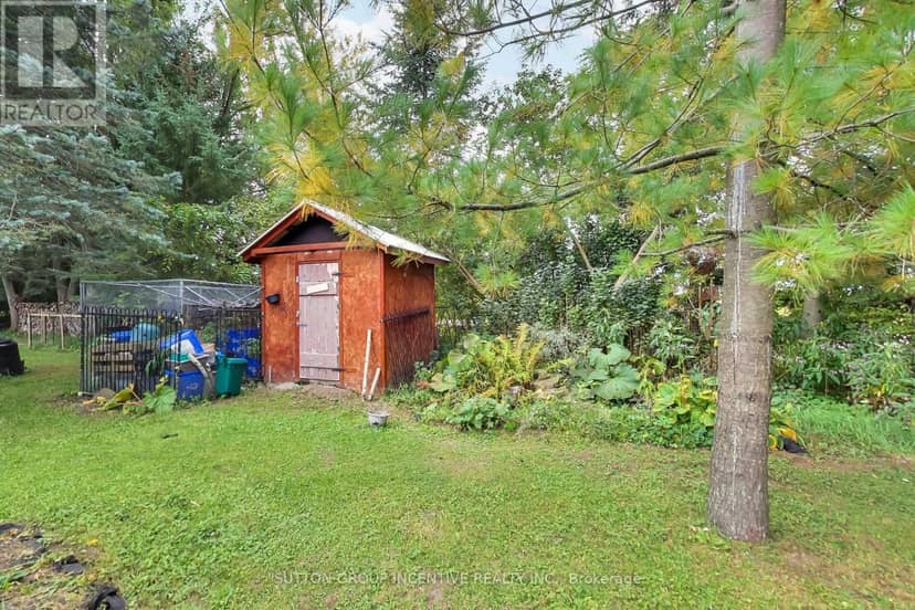 1724 Penetanguishene Road — photo 33 of 37