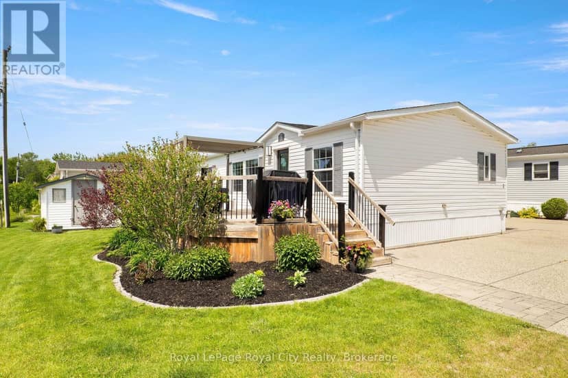 2 Pavilion Road, Puslinch, photo 2