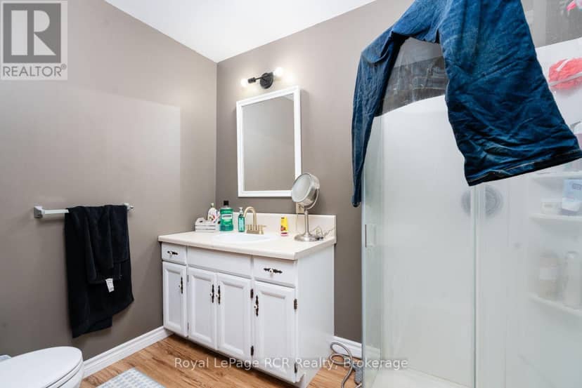 3 Elora Street — photo 25 of 32