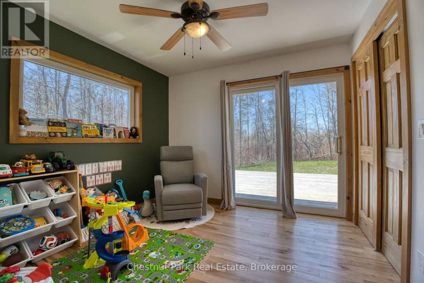 23 Maple Drive — photo 19 of 22