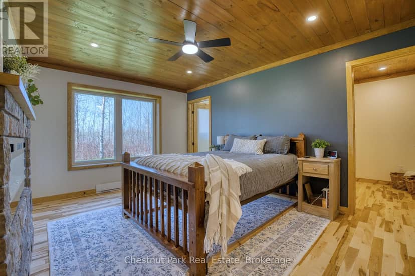 23 Maple Drive, Northern Bruce Peninsula, photo 5