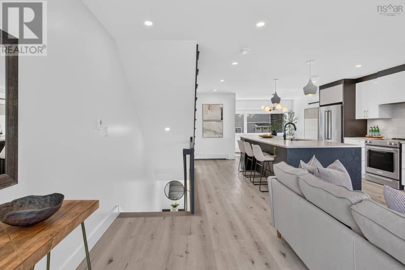 2371 Creighton Street — photo 11 of 40