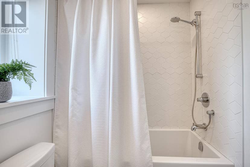 2371 Creighton Street — photo 22 of 40