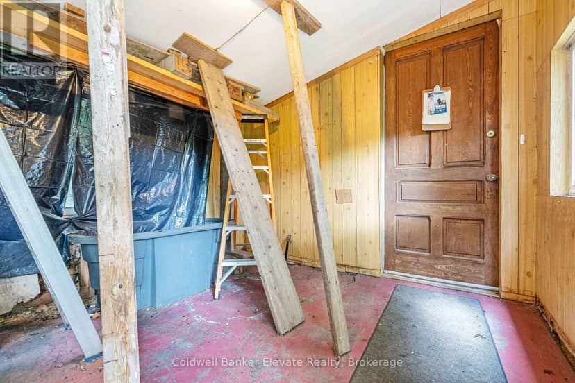 2529 Campbellville Road — photo 13 of 40