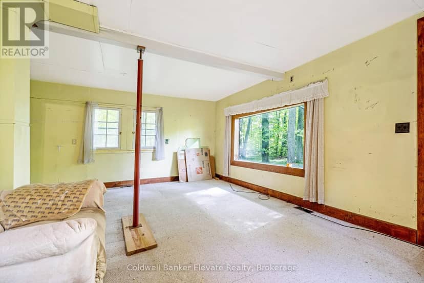 2529 Campbellville Road — photo 15 of 40