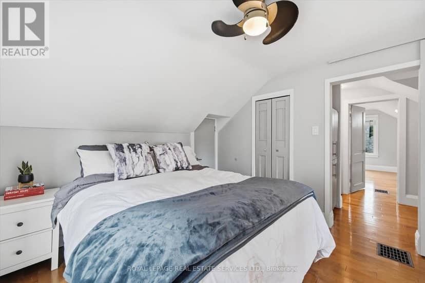 32 Anderson Street — photo 25 of 40