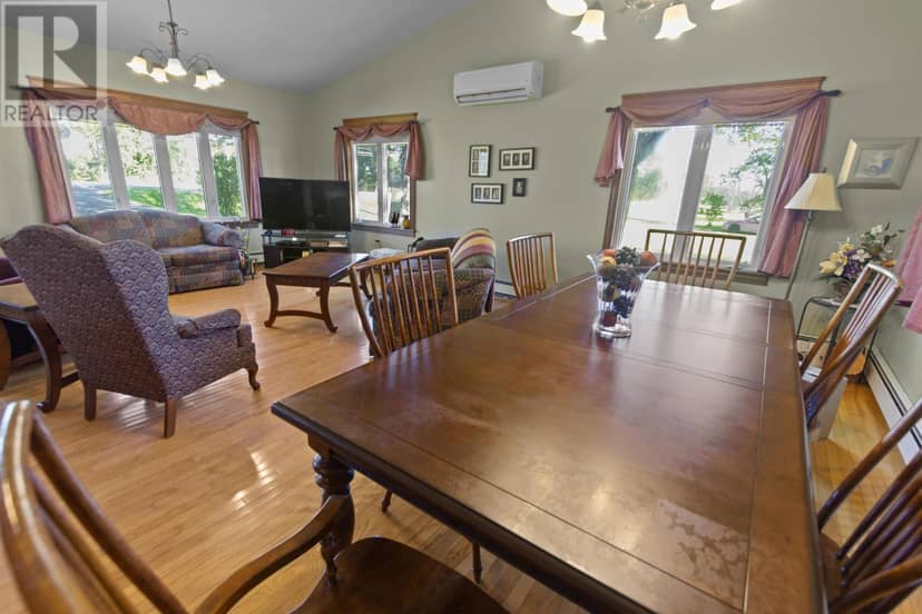 2049 Georgetown Road, Cardigan, photo 7