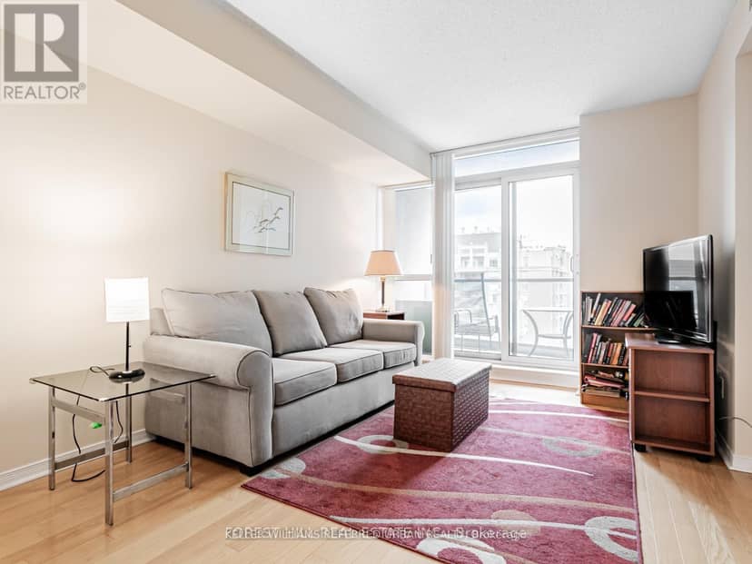 1501 - 30 Harrison Garden Boulevard — photo 5 of 16