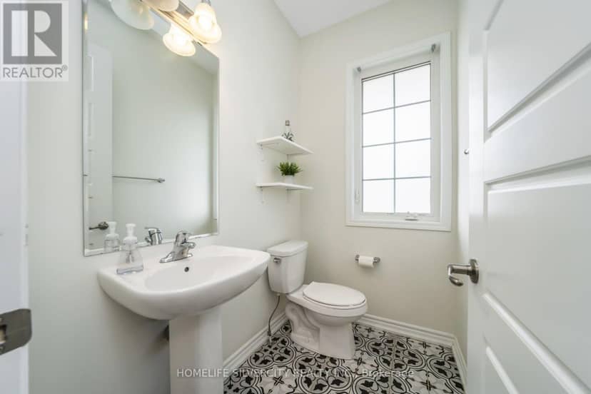 67 Ten Pines Road — photo 16 of 40