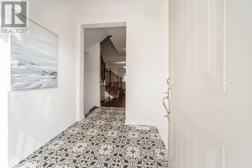 67 Ten Pines Road — photo 3 of 40