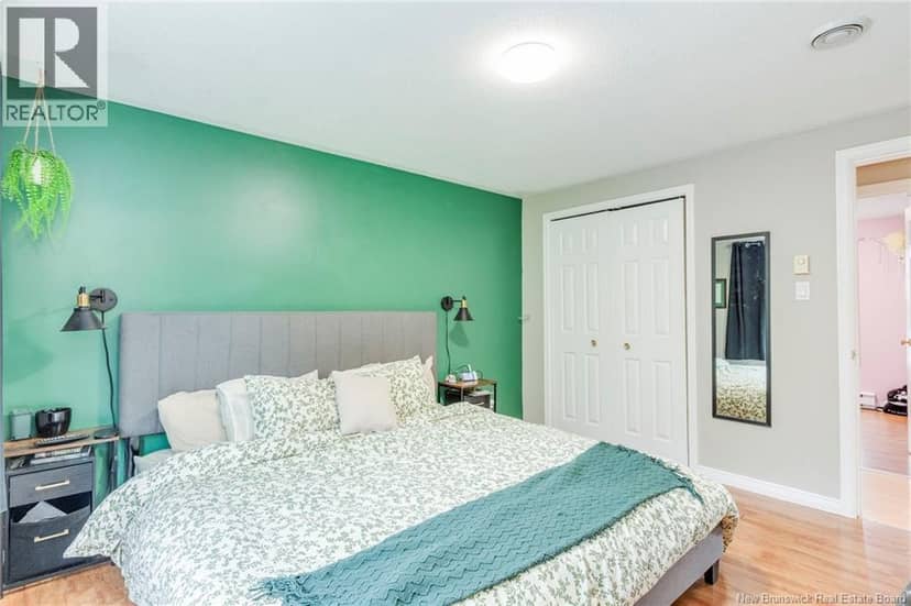 5 Sinclair Street — photo 18 of 40