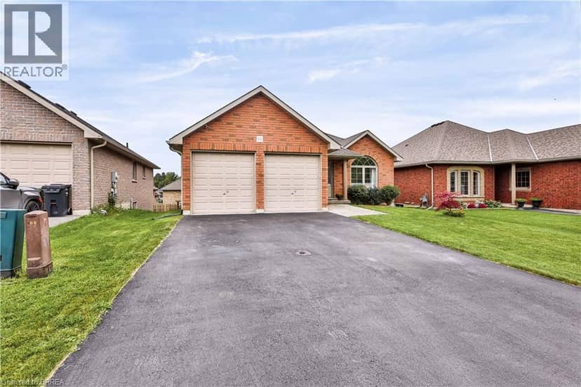 62 REDBUD Crescent, Simcoe, photo 2