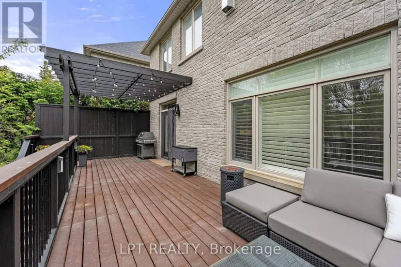 112 Tyler Street — photo 17 of 40