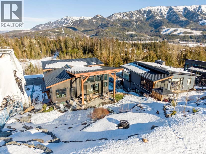 5416 Resort Drive, Fernie, photo 8