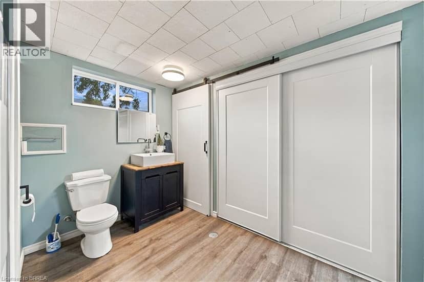 52 VICTORIA Street — photo 27 of 40