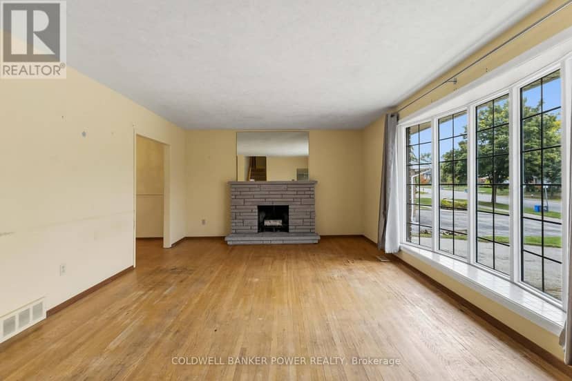 177 Millbank Drive, London South, photo 7