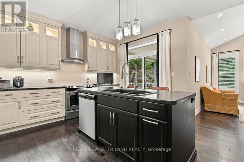 43 Hickory Lane — photo 18 of 40