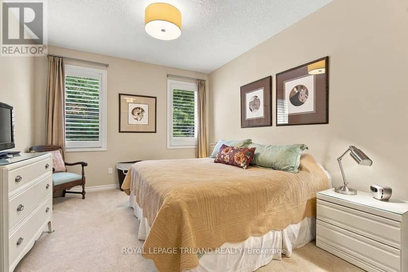 43 Hickory Lane — photo 21 of 40