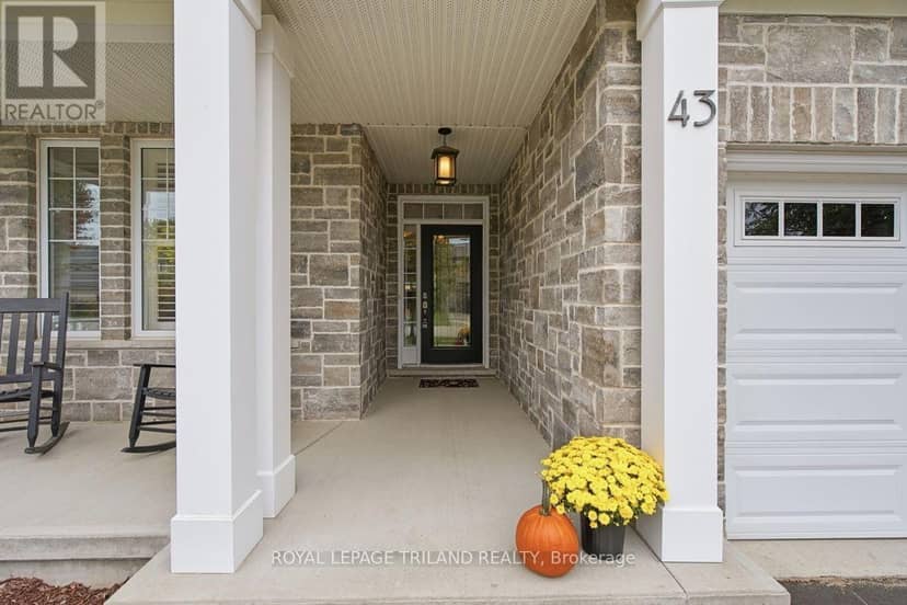 43 Hickory Lane — photo 4 of 40