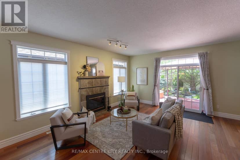 19 Hamilton Street — photo 5 of 40