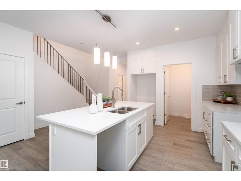 332 27 ST SW, Edmonton, photo 7