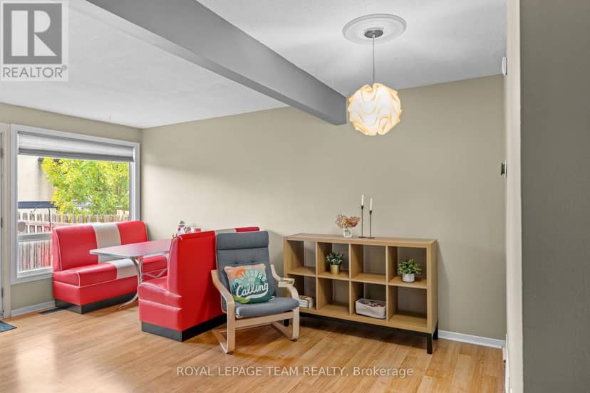 128 McClintock Way — photo 10 of 33