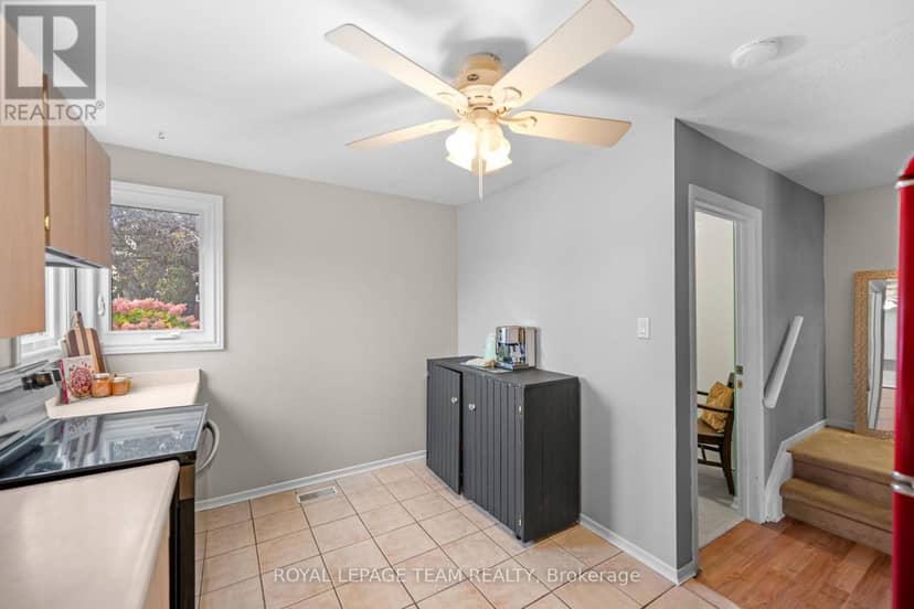 128 McClintock Way — photo 5 of 33