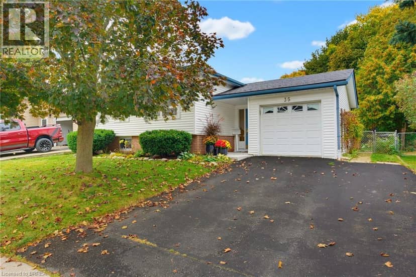 35 SCOTT Road — photo 1 of 38