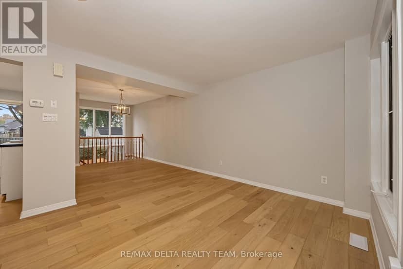 858 Como Crescent, Ottawa, photo 4