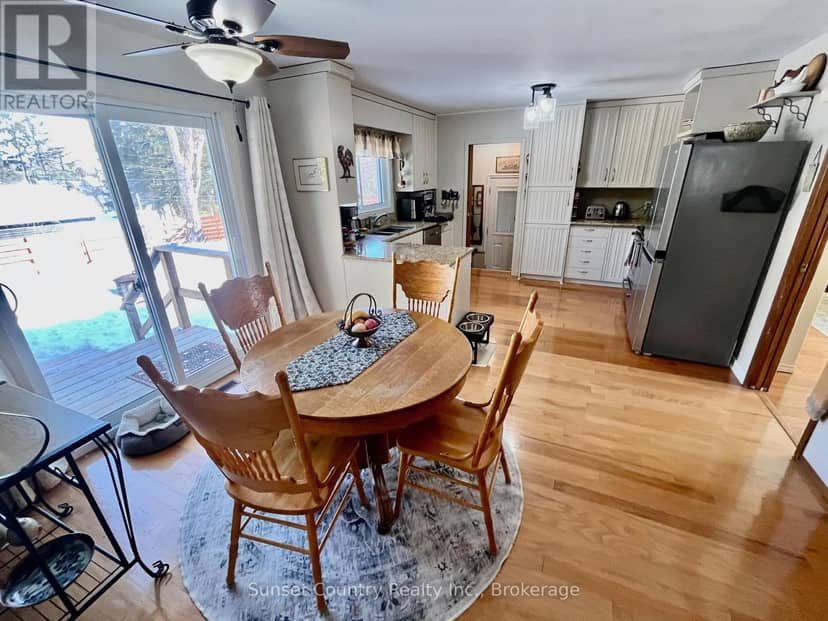107 Morison Avenue — photo 11 of 31