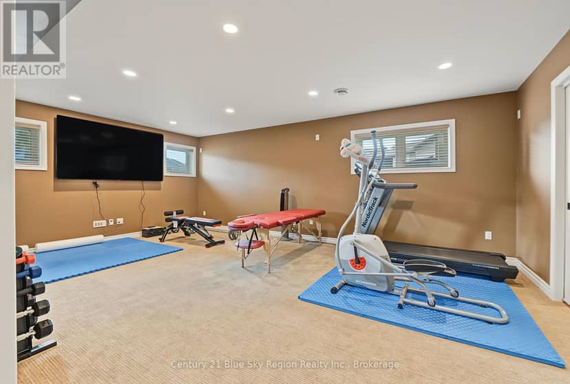 70 Dellandrea Drive — photo 21 of 35