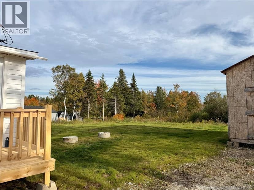 411 Chemin Tremblay — photo 4 of 28