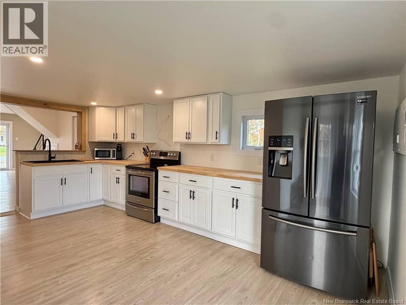 411 Chemin Tremblay — photo 9 of 28