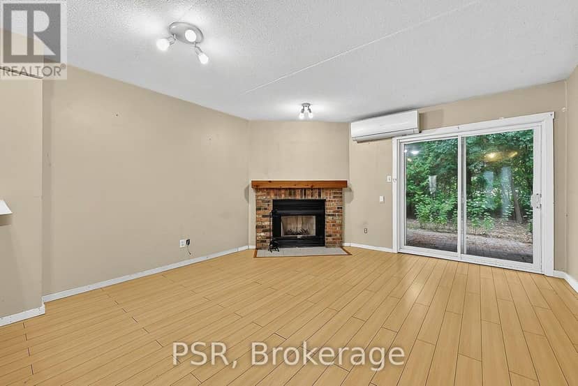 183 - 49 Trott Boulevard — photo 11 of 36