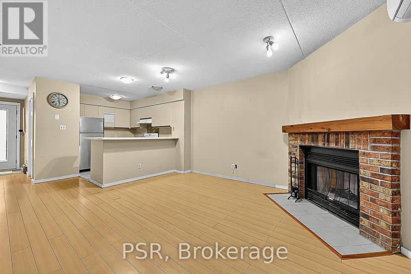 183 - 49 Trott Boulevard — photo 12 of 36