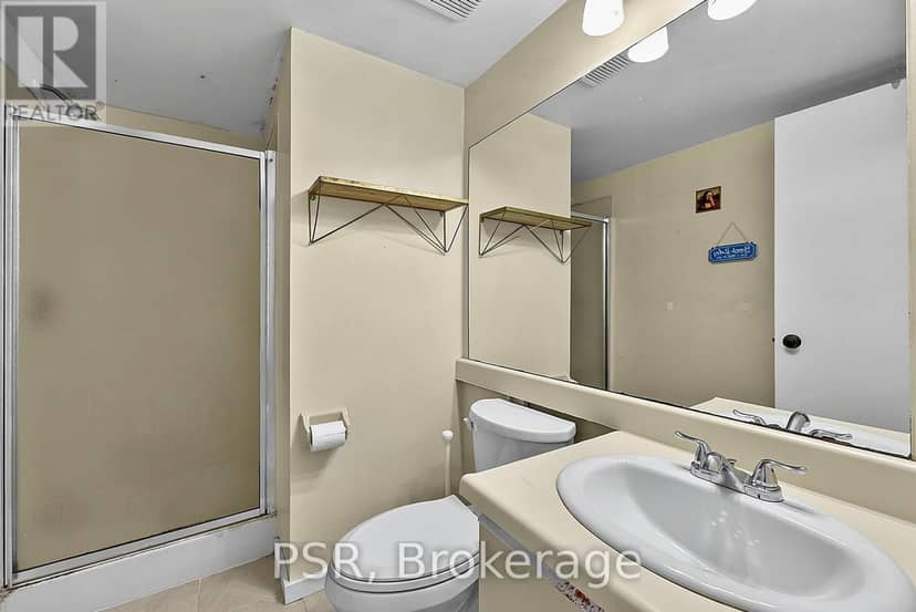 183 - 49 Trott Boulevard — photo 19 of 36