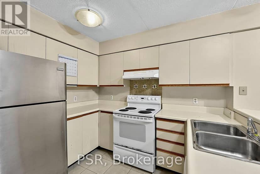 183 - 49 Trott Boulevard, Collingwood, photo 8