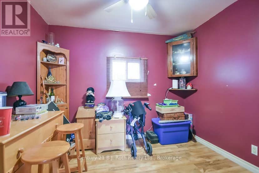 246 Gill Street — photo 11 of 28