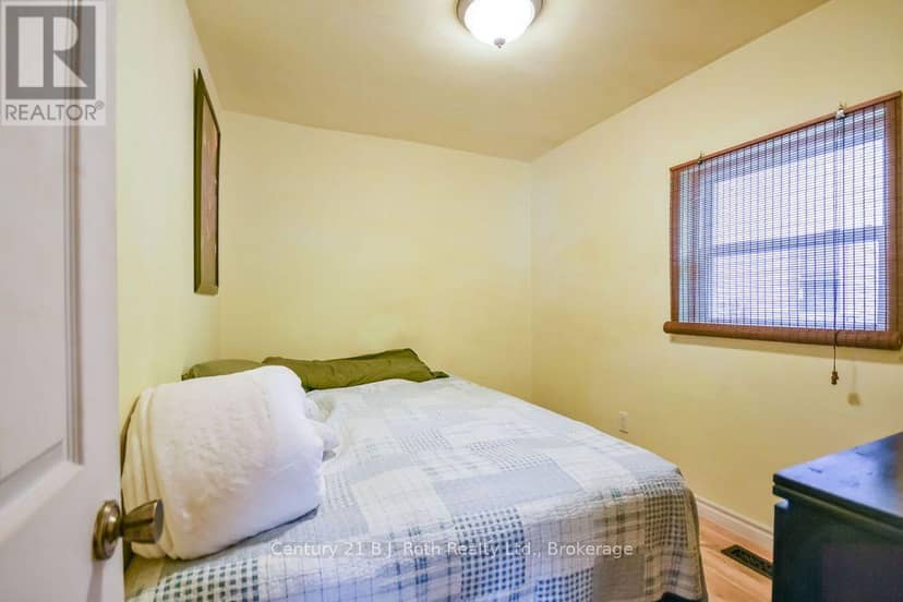 246 Gill Street — photo 15 of 28