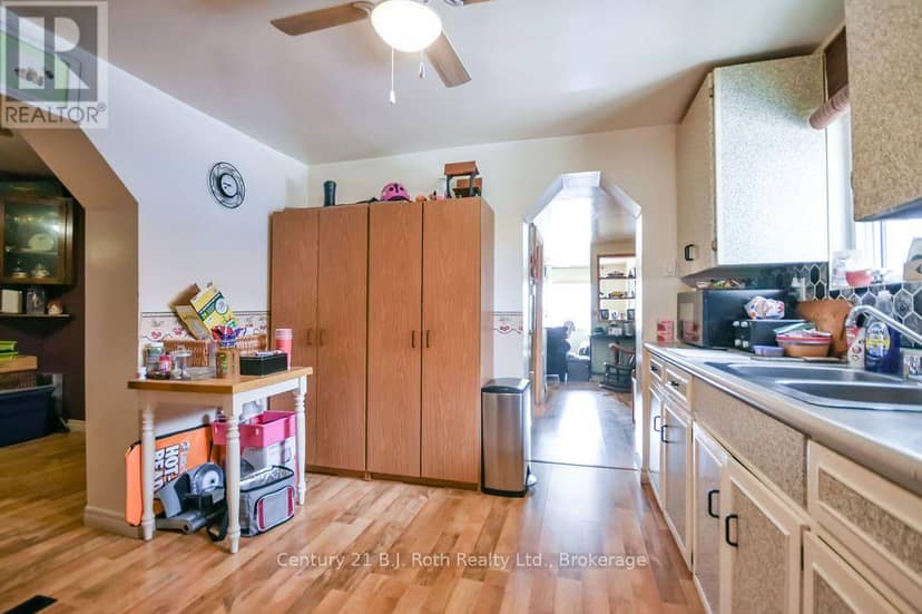 246 Gill Street — photo 7 of 28