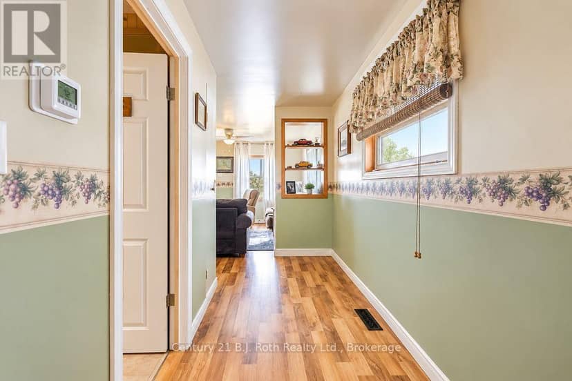 246 Gill Street — photo 9 of 28