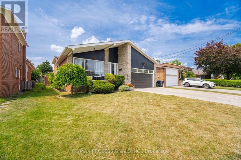 90 Peckham Avenue, Toronto, photo 2