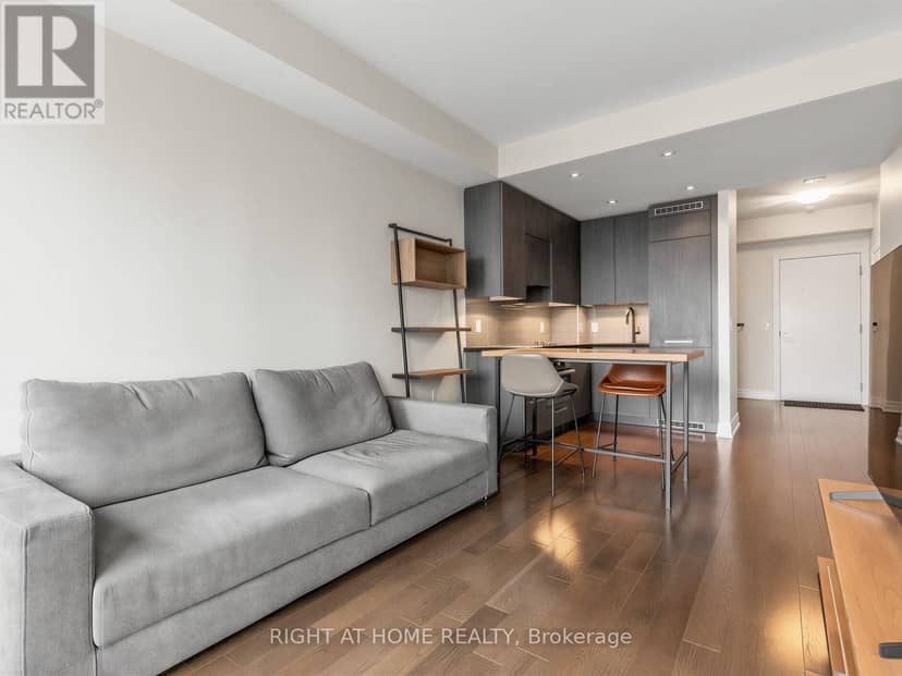 4004 - 8 The Esplanade — photo 13 of 24