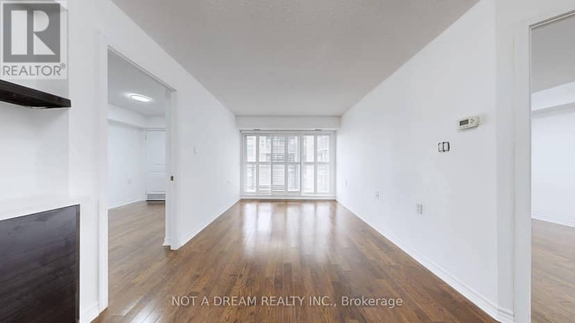 416 - 872 Sheppard Avenue W — photo 22 of 40