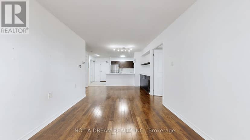 416 - 872 Sheppard Avenue W — photo 26 of 40